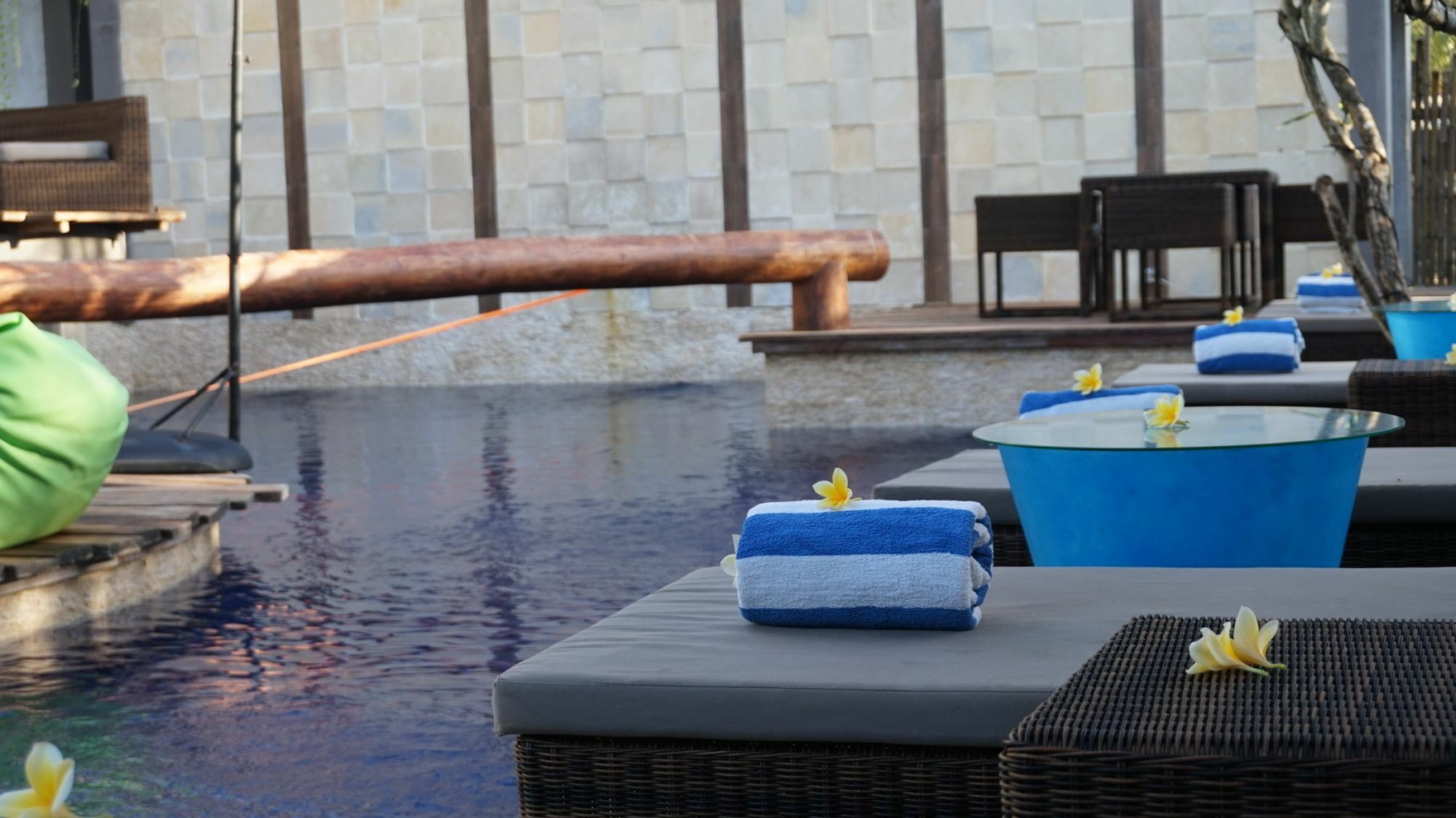 Pipe Dream Villas Resort Kuta (Lombok) Exterior foto